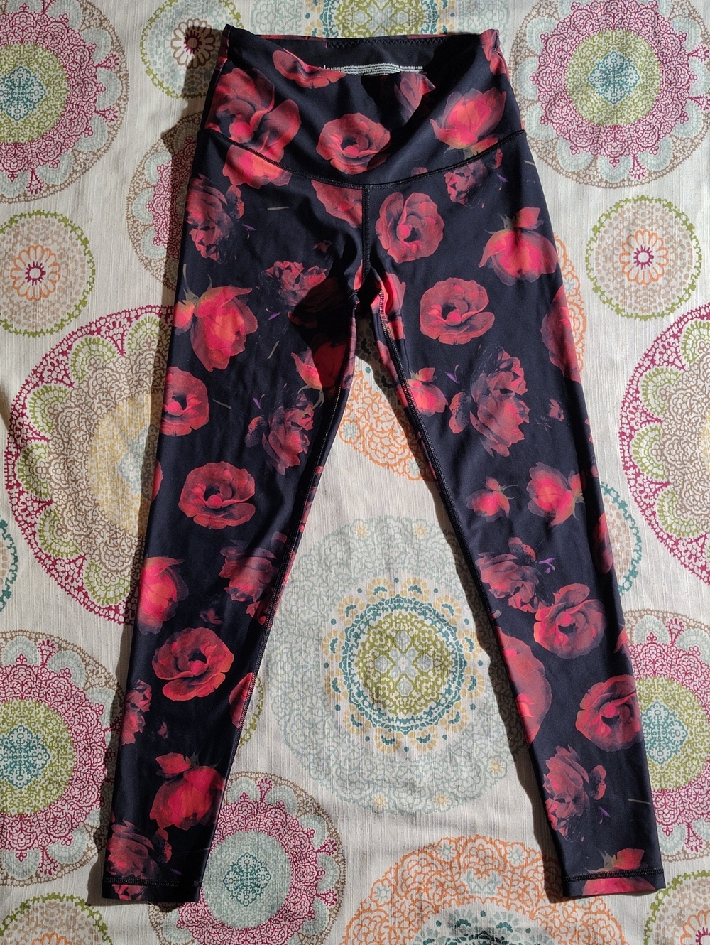 Victoria Sport Black Red Rose Floral Knockout Leggings